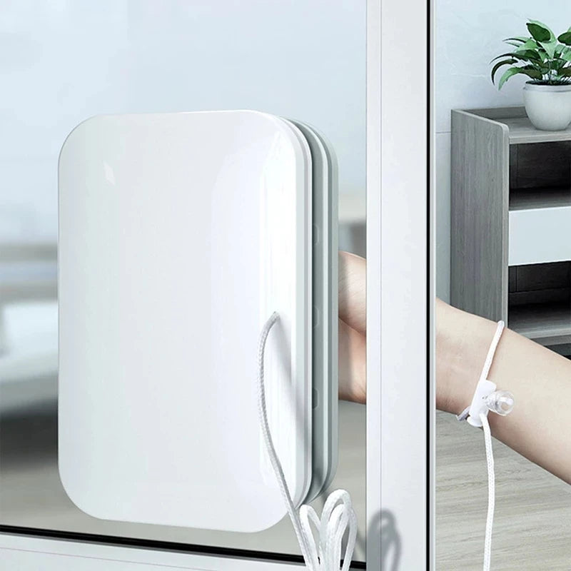 Magnetic Double-Sided Window Cleaner